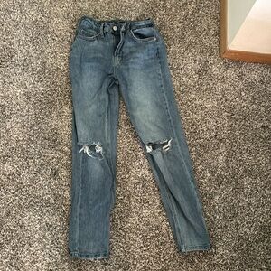 Double zero, high waisted jeans